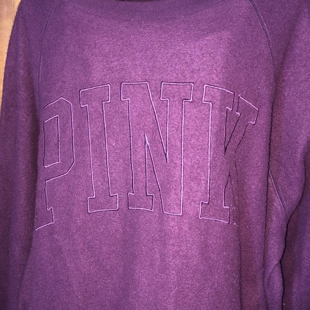 Pink By Victoria’s Secret Crewneck Long Sleeved Sweatshirt small plum Pu… - Picture 3 of 6